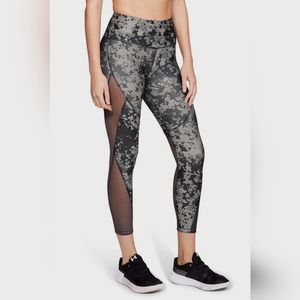 Under Armour | Camo Ankle Crop Leggings